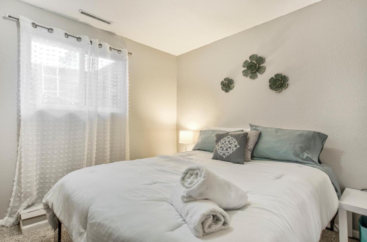 Wonderful Spacious 5Br Colorado Springs Houseヴィラ エクステリア 写真